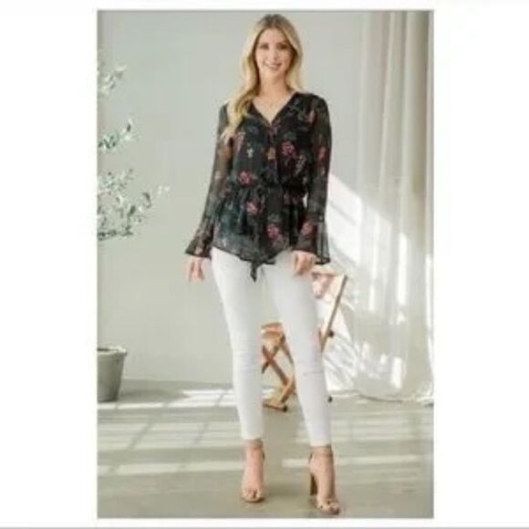 Black Floral Print Chiffon V-Neck Bell Sleeve Blouse - Picture 5 of 6